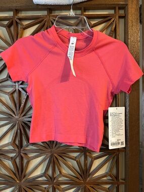 lululemon swiftly tech Cropped Active Top - Bright Pink size 2 New NWT